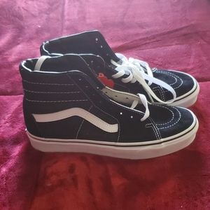 Vans high top Black Sneakers 7M/8.5W